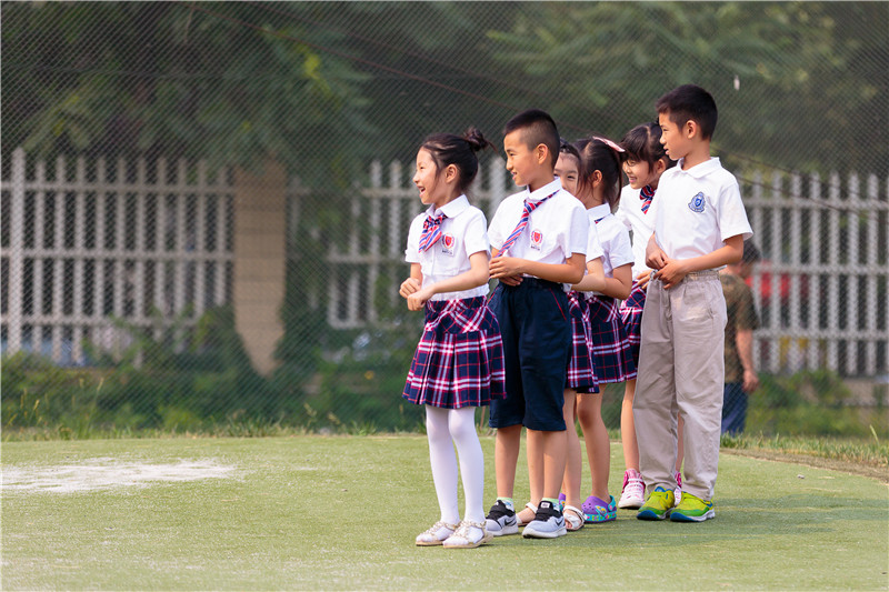 力迈中美国际学校入学条件