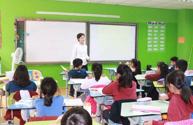 力迈中美·海南省儋州市小学英语骨干教师跟岗培训