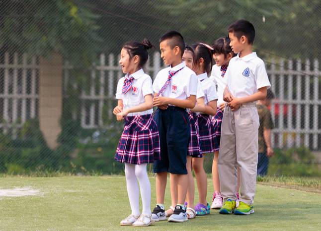 出国留学第三条道路：国际学校竞争激励引发家长焦虑