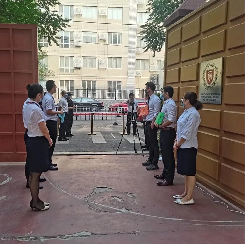夏虫啾啾，与子和鸣。童语幺幺，其乐盈盈/力迈中美学校四五年级学生返校剪影(图3)