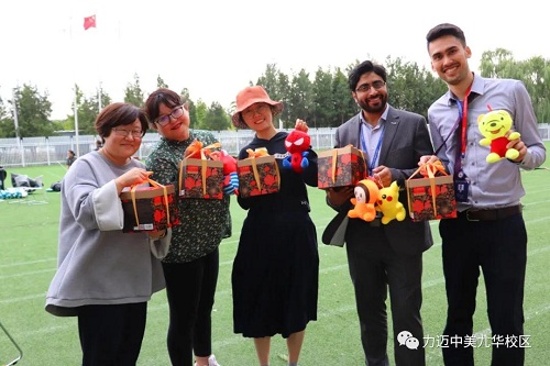 Team Building：We are family！(图15)