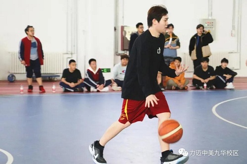 力迈九华高中篮球队：青春的名字叫「篮球」(图2)
