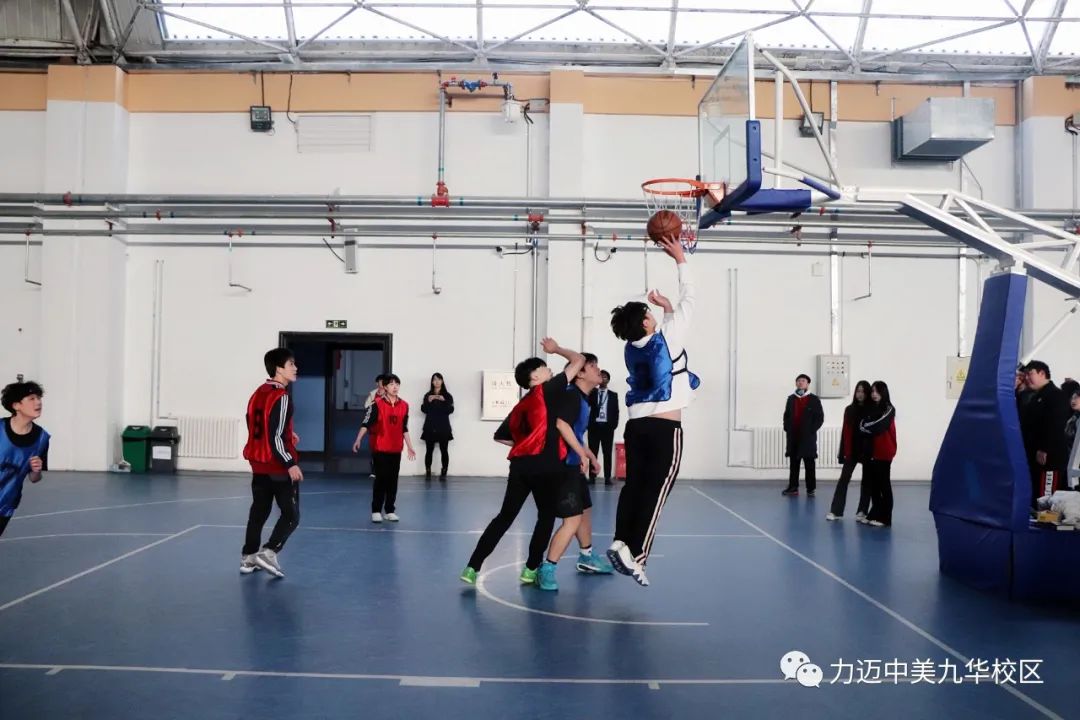 力迈国际高中2022春季篮球赛开赛啦 | 奋勇拼搏，永不言弃(图6)